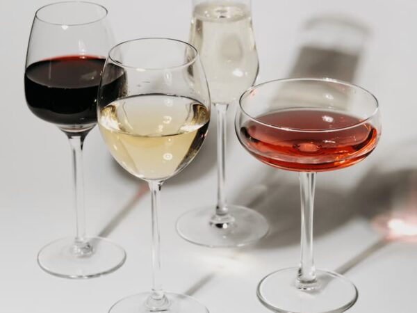 Como escolher um bom champagne para um casamento?